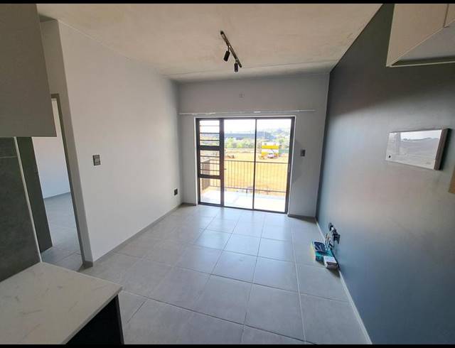 2 BEDROOM PROPERTY TO RENT IN WATERKLOOF RIDGE